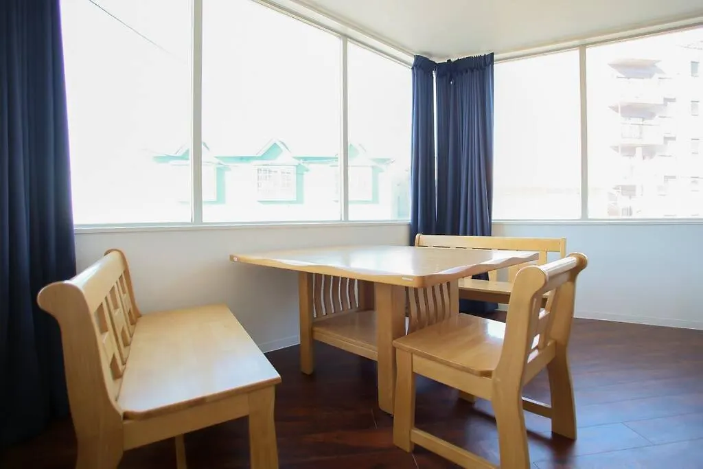 Zenibako House 2F Apartment Otaru